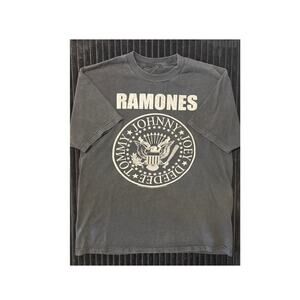 Ramones Presidential Seal Band T-Shirt – Classic Punk Rock Logo, Vintage Style